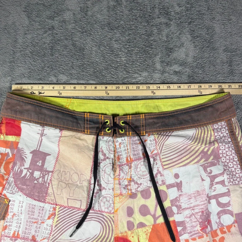 Quiksilver Mens Patchwork Collage Board Shorts Cotton Size 40 N101712 Multicolor